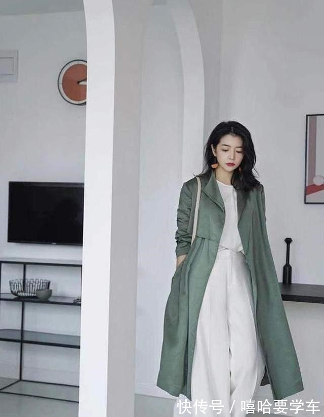 三木 四十岁女人别只穿黑色，试试这款“显贵色”，三木每套都值得借鉴！