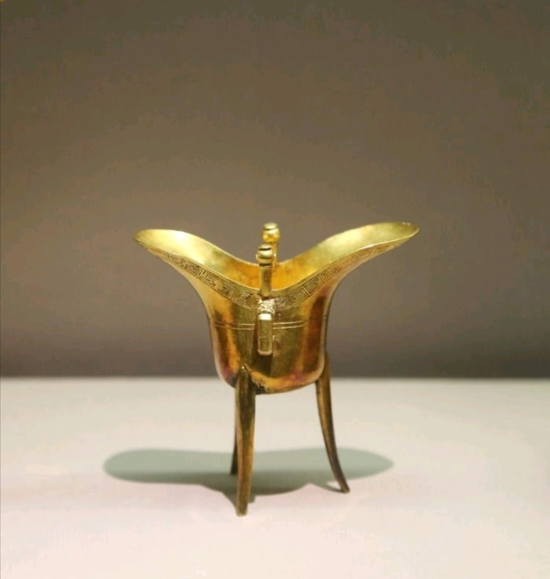 珠光宝气|为何人们想穿越到明代当王爷?看到珠光宝气的明王爷墓,我沉默了