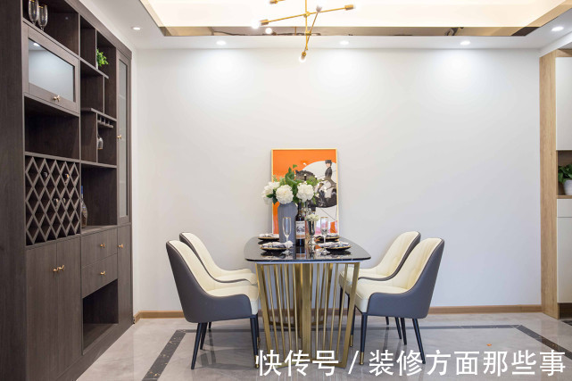 开放式|115平黑白灰现代风三居室,简洁时尚景致别样