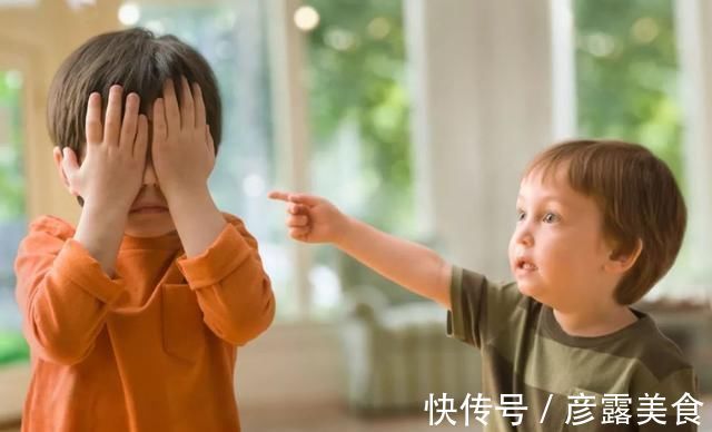 征兆|孩子长大后有没有出息，小时候就有征兆了，这4种情况父母要注意