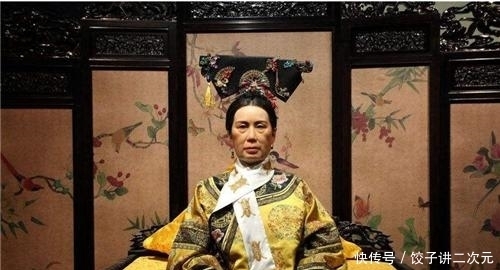 连踢|中国最后一位武状元,霍元甲连踢三脚都纹丝不动,名字听着耳熟