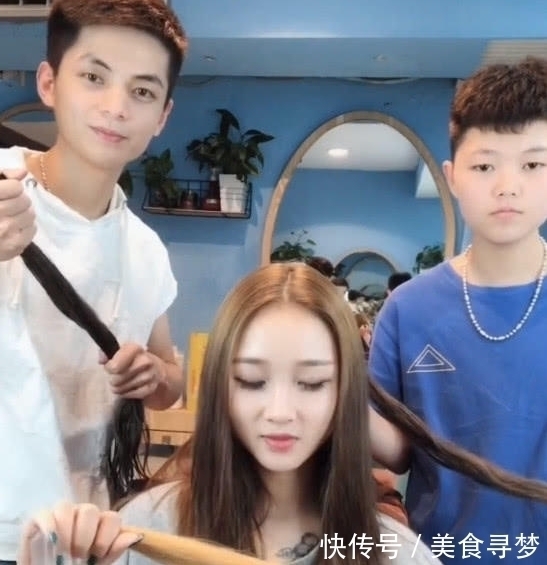 校花也有失恋的一天,剪了个芭比娃娃造型,网友:跟我走吧