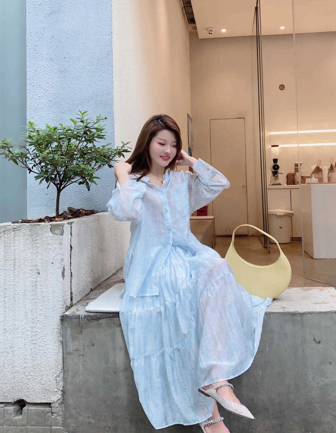 曲线|半身裙的N种搭配方法，简约大气又高级，实用性强