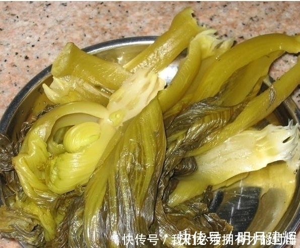 食长|医生提醒：3种食物在悄悄偷走孩子身高，易厌食长不高，10岁以下少吃