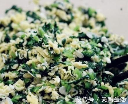 芸苔属|秋天,怎么都吃不腻,包成饺子即可,感觉比韭菜馅儿鲜比萝卜馅儿香,越吃越过瘾