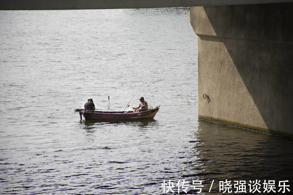 大桥|11人在大桥下钓鱼被抓,该不该在桥下钓鱼