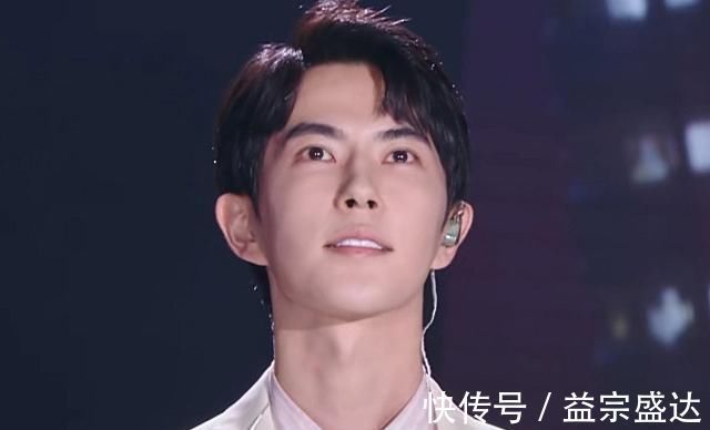 艾福杰尼|《追光吧!哥哥》总榜排名更新,前三变化太大,于朦胧成最大黑马