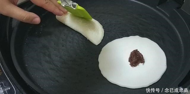 这才是糯米粉最好吃的做法,一搅一拌,锅中一倒,出锅孩子抢着吃