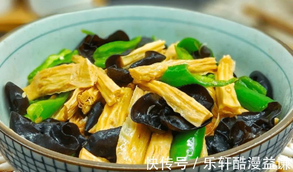 腐竹学会这样做，实在太香了，我家一周做5次，营养又解馋！