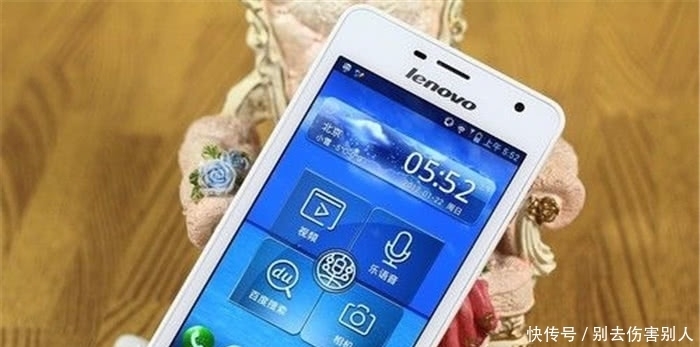 变化|如果将一款手机关机，10年后再开机，最终都会有哪些奇怪的变化？