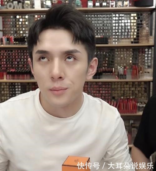 李佳琦|李佳琦终于试色爱马仕口红了,然而结果却让人大跌眼镜……!