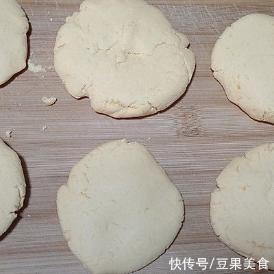 香到流口水的南瓜饼,下饭神器都靠它