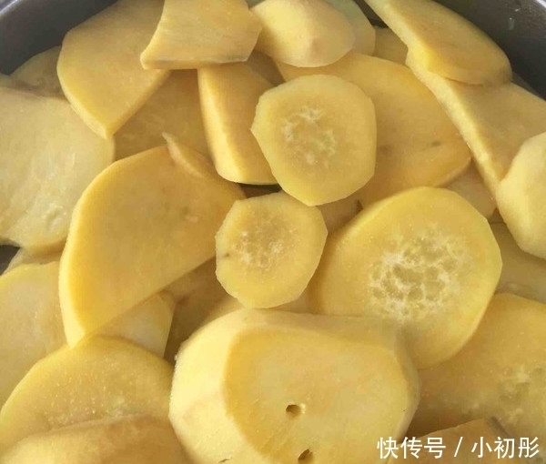  自从知道红薯可以这样吃，我家零食都没买了，一次做2斤都不够吃