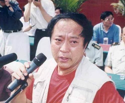 冯巩的“魔咒”,离开的搭档“都得黄”,刘伟的愿望落空