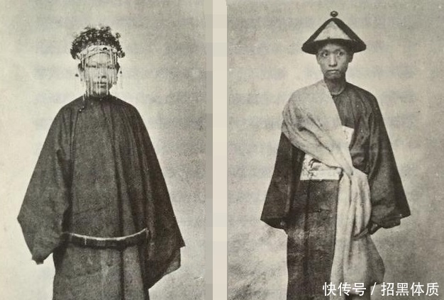 老照片|清朝女性老照片,不同阶层的女人差距很大,她们同喜欢一东西!