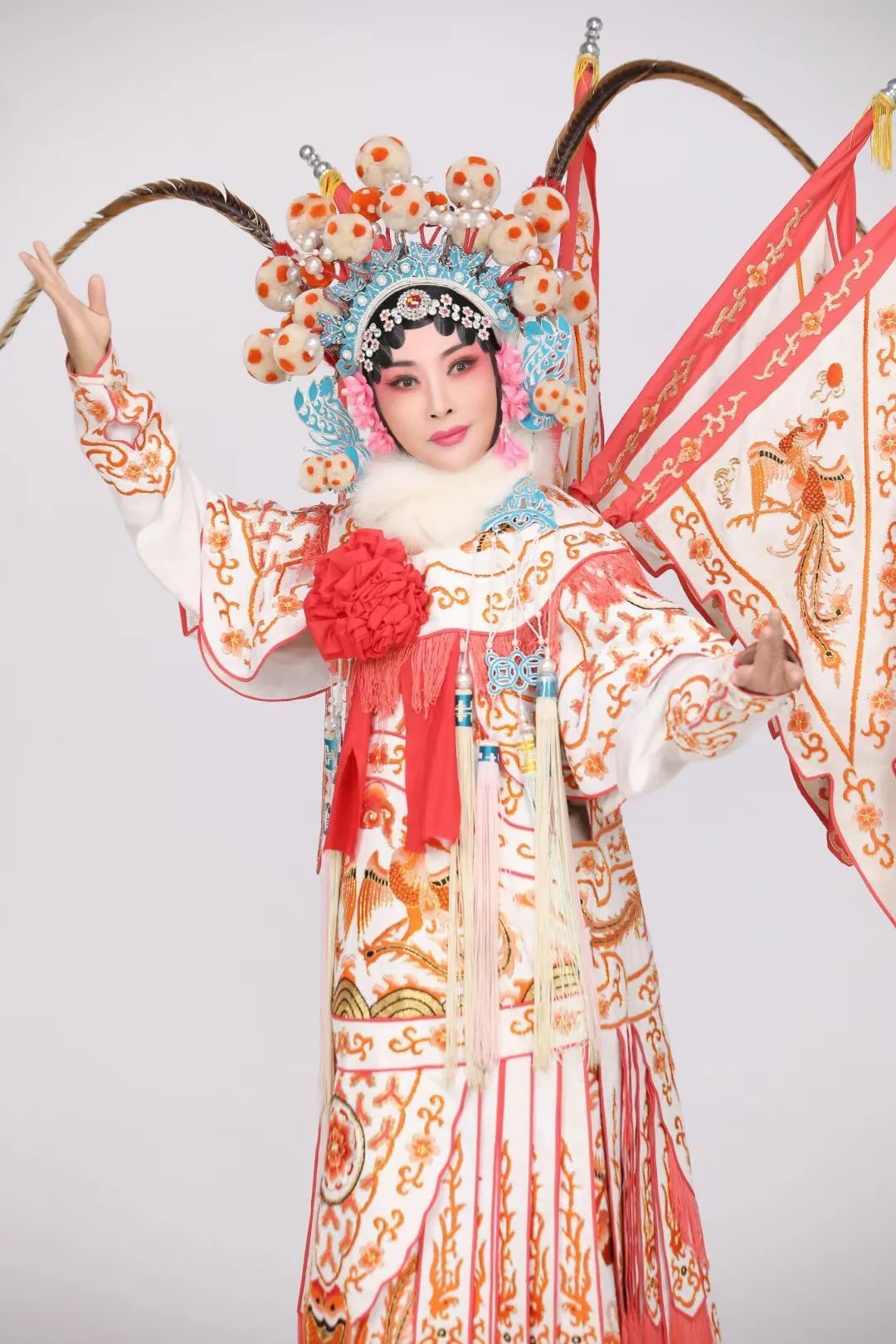 老板娘|天台老板娘痴心一片醉梨园, 苦学越剧旦角六大流派!