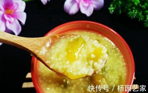 米粥|5种“经典”小米粥做法,加点配料,熬出的米粥更营养,更香浓!