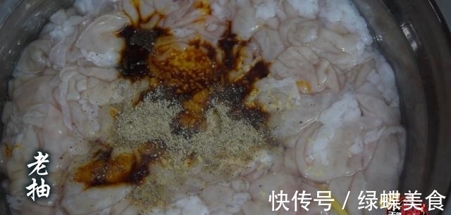 小苏打|酸菜炒大肠最好吃的做法,简单美味又下饭,看看你喜欢吃不?