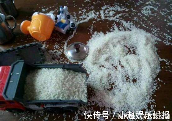 小微|“孩子静悄悄,定在作妖”,看一组图,宝妈:能退货不