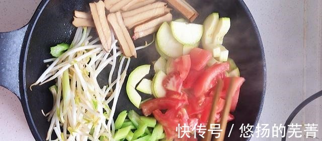 黑咖啡|入秋后想减肥,三餐这样搭配掉秤快,想安利给所有的姐妹!