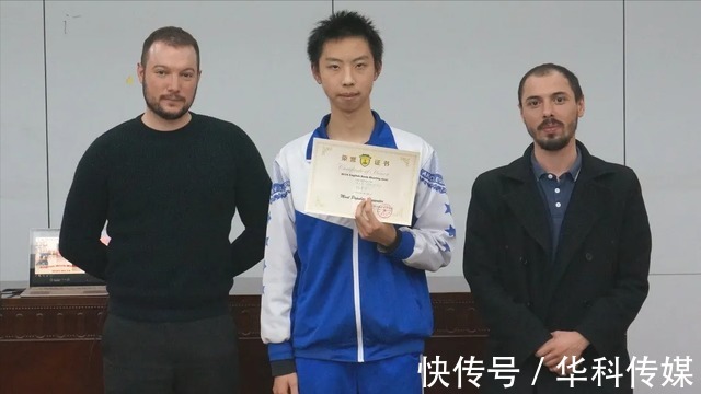 英文!北京潞河国际英文读书分享会精彩纷呈