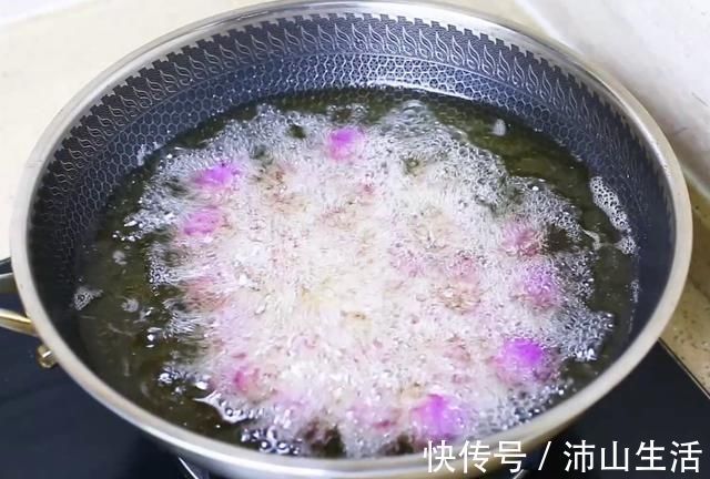 家宴|紫薯这吃法太香了，新做法教会你，春节家宴做一锅，端上桌就扫光