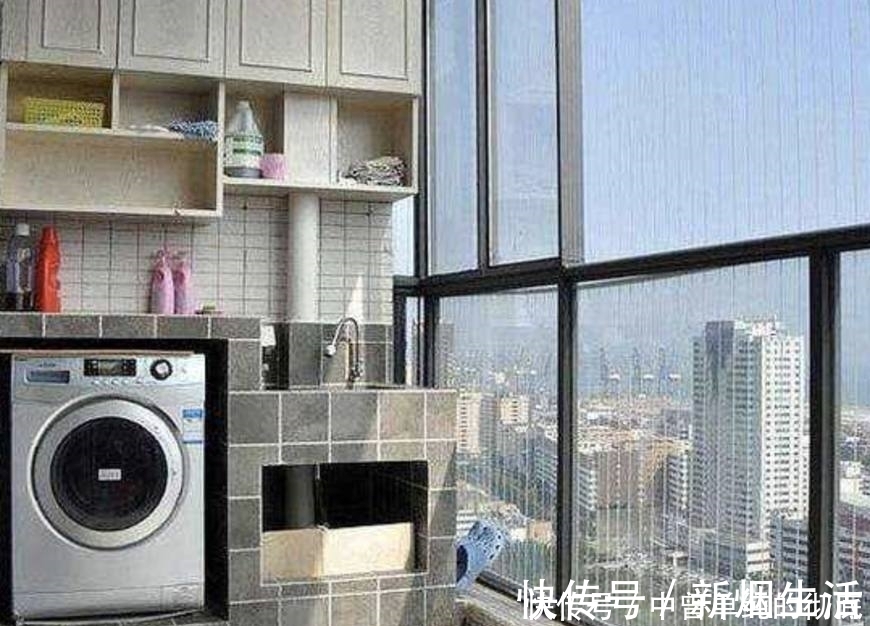 地台|阳台放洗衣机万万要做这个东西,入住就知实用,回家立马装一个