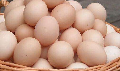 维他命c|每天晚上坚持吃3种食物,营养丰富、去除皱纹,好处多多!