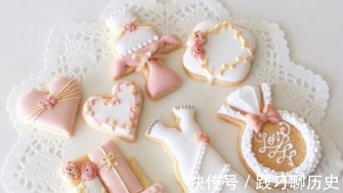 甜品|比“马卡龙”更好听更时尚的几款甜品，听到第四个心都化了