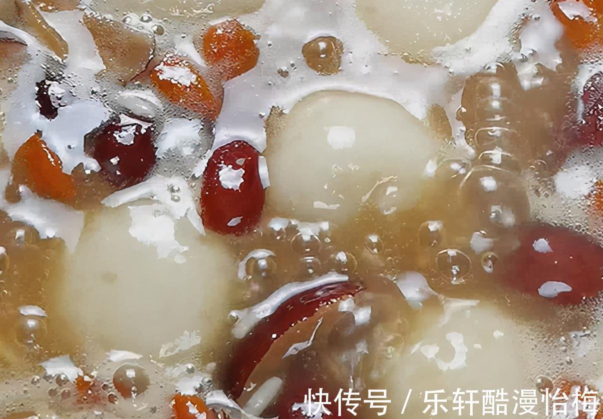 米酒|女人秋冬就应该多吃它山药糯米圆子,营养滋补,香甜软糯