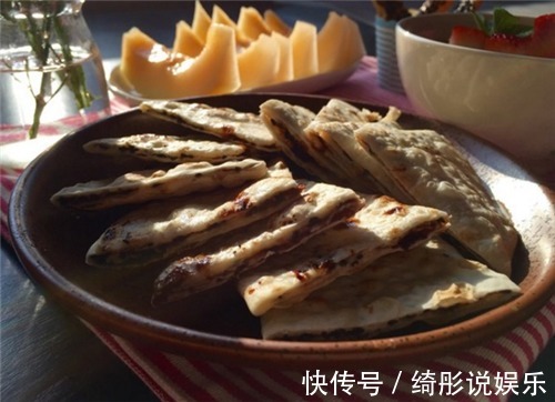 早餐饼|白发最怕“它”,早上做一锅,头发乌黑亮丽,不掉发!