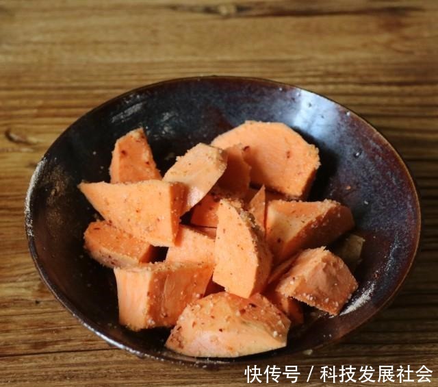 粉蒸肉,入口即化,简直不要太香……