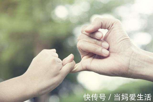 违约|“孩子考了高分，我该不该给他游戏充值”：出尔反尔的家长真丑