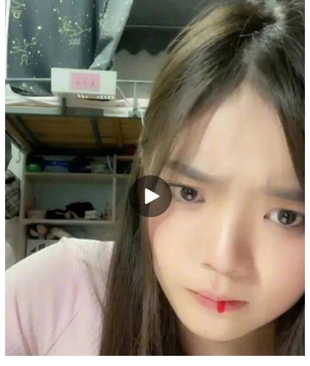 直播|SNH48直播那些事：周诗雨直播时痛哭，刘丽千直播时吐血