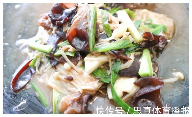 凉拌菜|炒菜时,先放盐还是后放盐?掌握4个小技巧,厨房小白也能做好菜