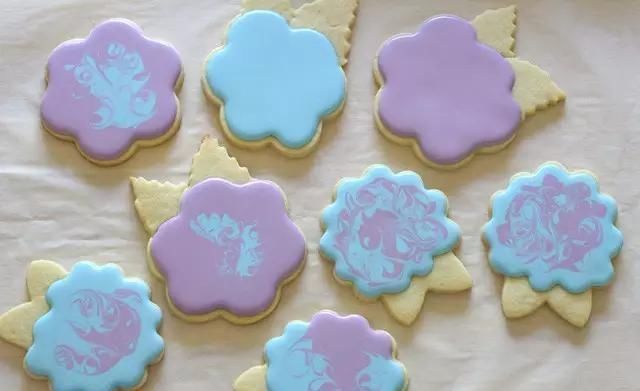 做出|一双巧手,做出童话般的翻糖饼干,看完你会舍不得吃网友称太美