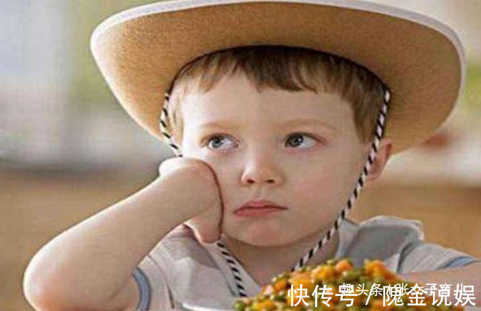 育儿|如果宝宝有这4个现象,说明宝宝可能积食了,父母要引起重视