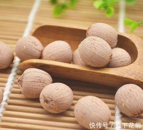 不起眼的几种食物, 是肝脏的“解毒王”每天吃一点, 排毒又养肝