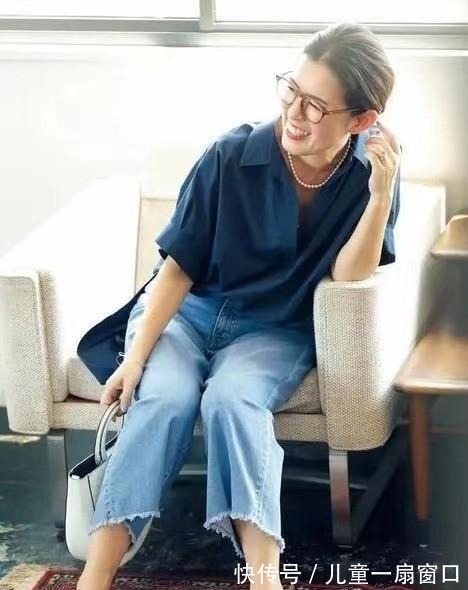 风格 中年女性怎么穿才高级牢记这几个搭配法则,轻松摆脱廉价感!