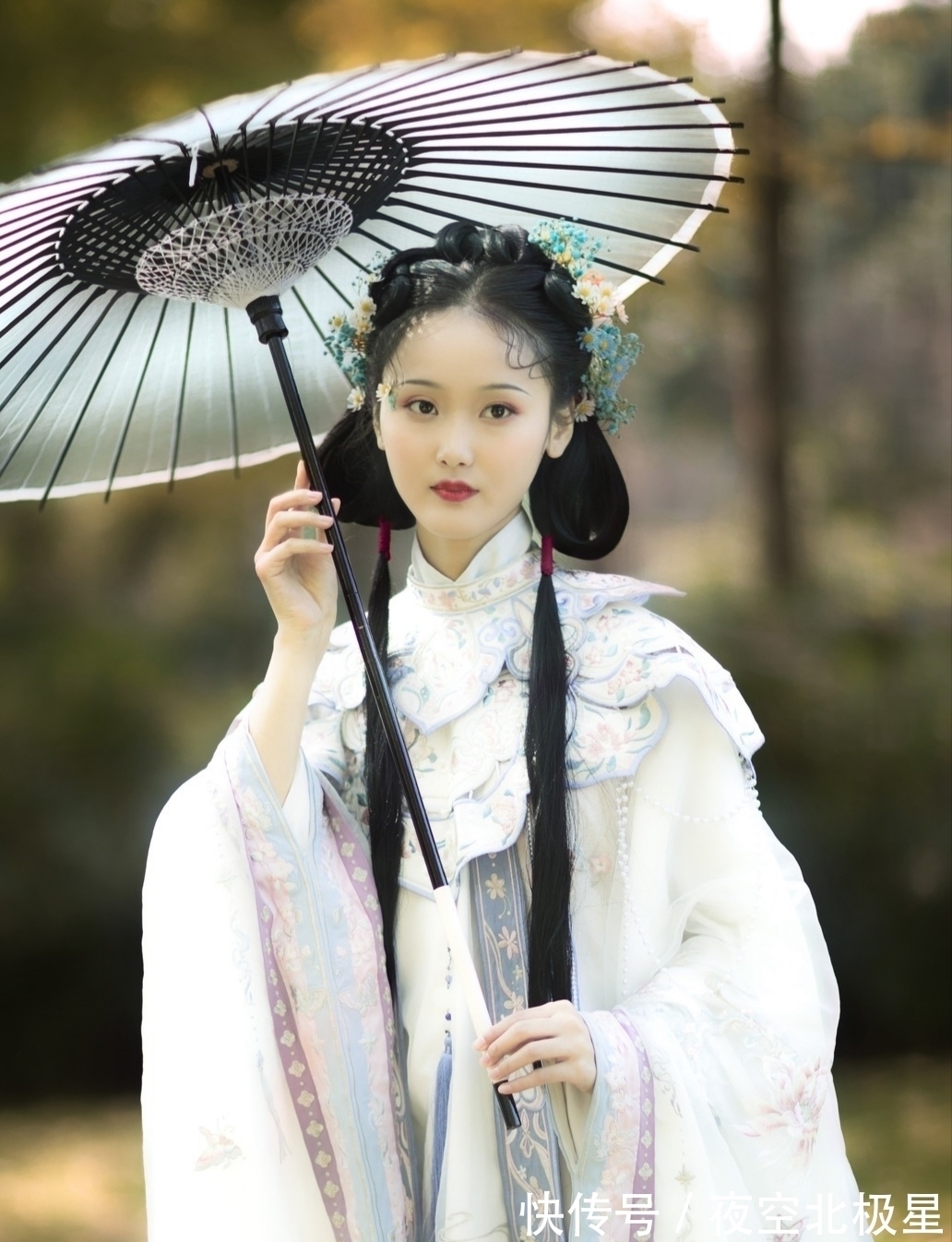 七律&诗·十首丨芸芸世相何堪画?幸有禅心可避尘