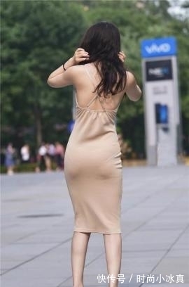 时尚感|睡袍式连衣长裙, 穿出不一样的时尚感