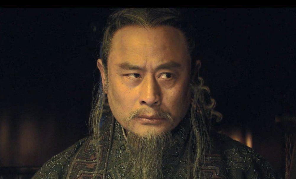 赵高|手无寸铁的子婴,为何能击败权倾朝野的赵高?有两个反贼帮了大忙