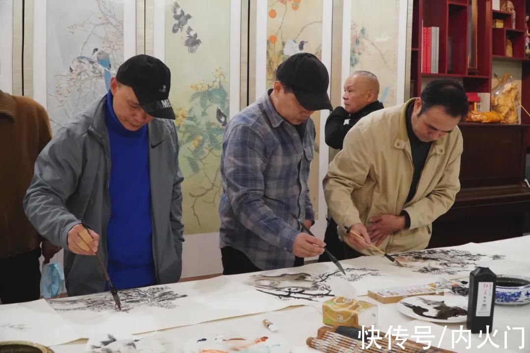 传世艺宫#福建省美术家协会工笔画艺委会作品巡回展在厦门传世艺宫正式开展