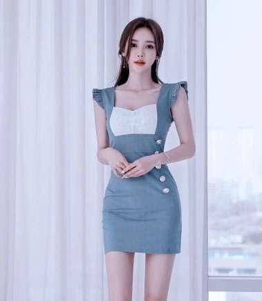 日常通勤试试孙允珠身上的这件连衣裙,时尚瘦身两不误尽显美女范