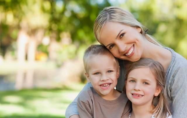 孩子|一个女人究竟过得好不好，看她孩子就能知晓一二，王艳就是个典型