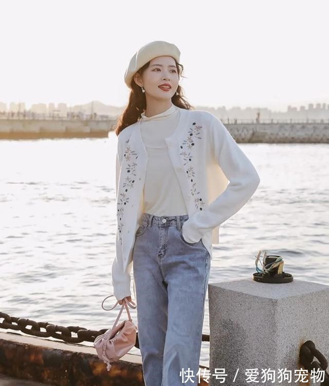 奶奶衫+烟管裤 悦穿搭“奶奶衫+烟管裤”,时髦显瘦还减龄!