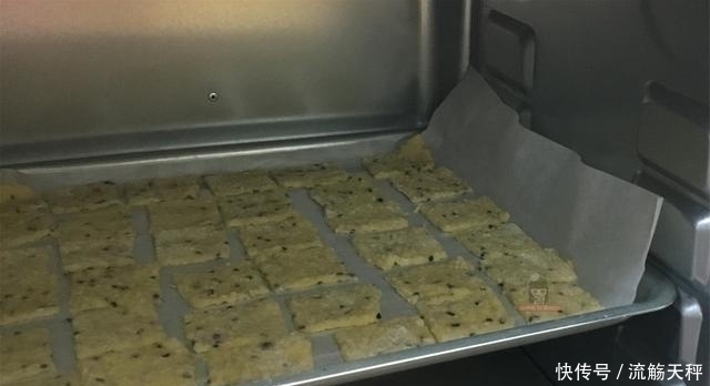 嘎嘣脆|一勺小米,一碗小米,教你在家做锅巴,简单易学嘎嘣脆