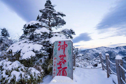 堆雪人|你有想过去神农架滑雪吗？