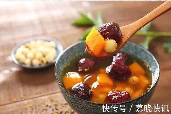 便秘|煮南瓜加一宝，女性常吃，清肠排毒，便秘好了，赘肉悄悄溜走！