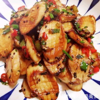 干煸杏鲍菇|#巨下饭的家常菜#干煸杏鲍菇